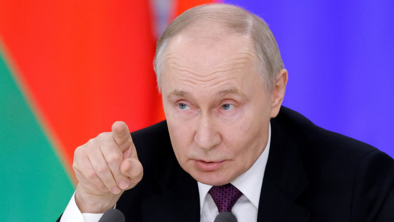 Ukraine war latest: Putin's ceasefire conditions 'not good enough' says Starmer following Ukraine summit – Sky News