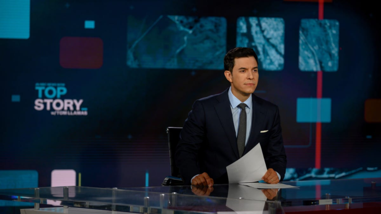 Lester Holt's replacement revealed: Tom Llamas is taking over 'NBC Nightly News' – USA TODAY