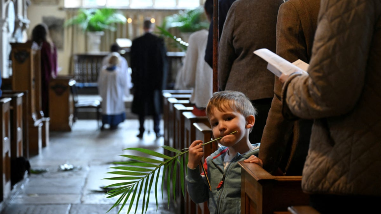 Holy Week begins as Christians celebrate Palm Sunday around the world – USA Today